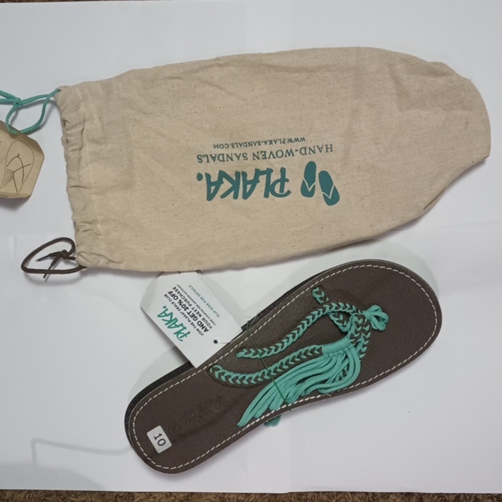 Plaka HAND-WOVEN SANDALS